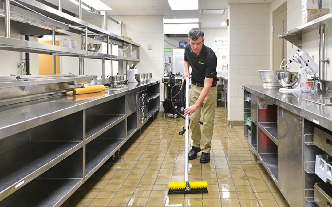 commercial kitchen cleaning