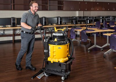 Benefits of a Floor Cleaning Machine