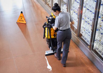 How to Clean a Grocery Store: The Definitive Guide